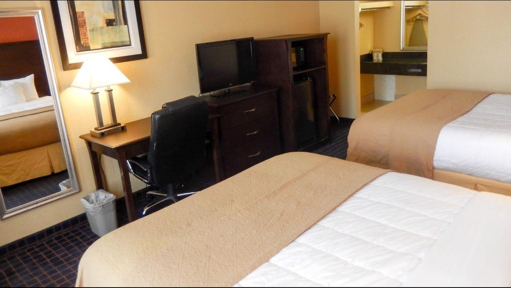 Executive Thibodaux New Orleans Hotel Екстериор снимка