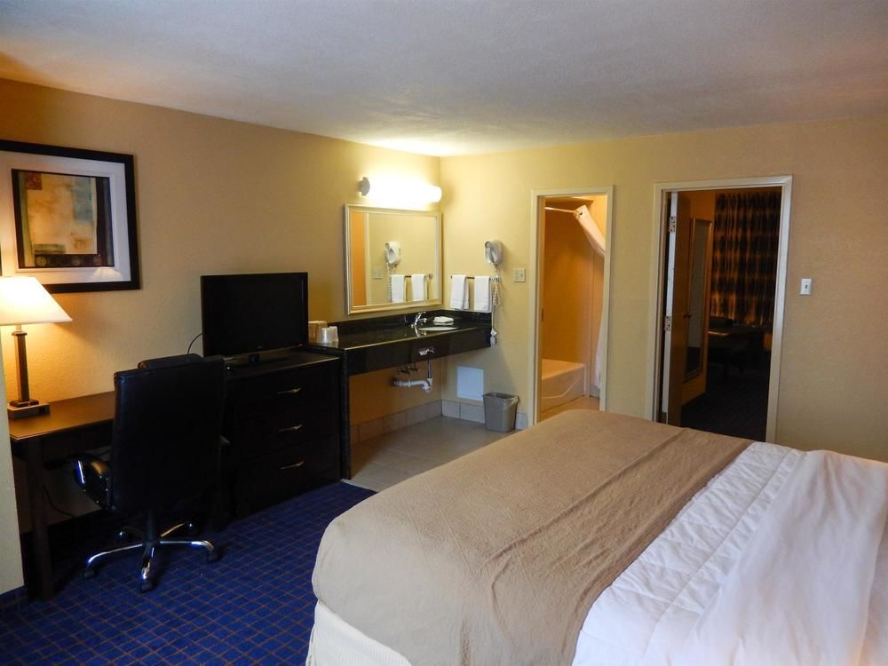 Executive Thibodaux New Orleans Hotel Екстериор снимка